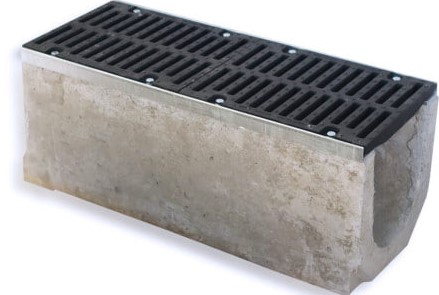  Комплект лоток бетонний з чавунною решіткою (ш-20,в-18см) 
